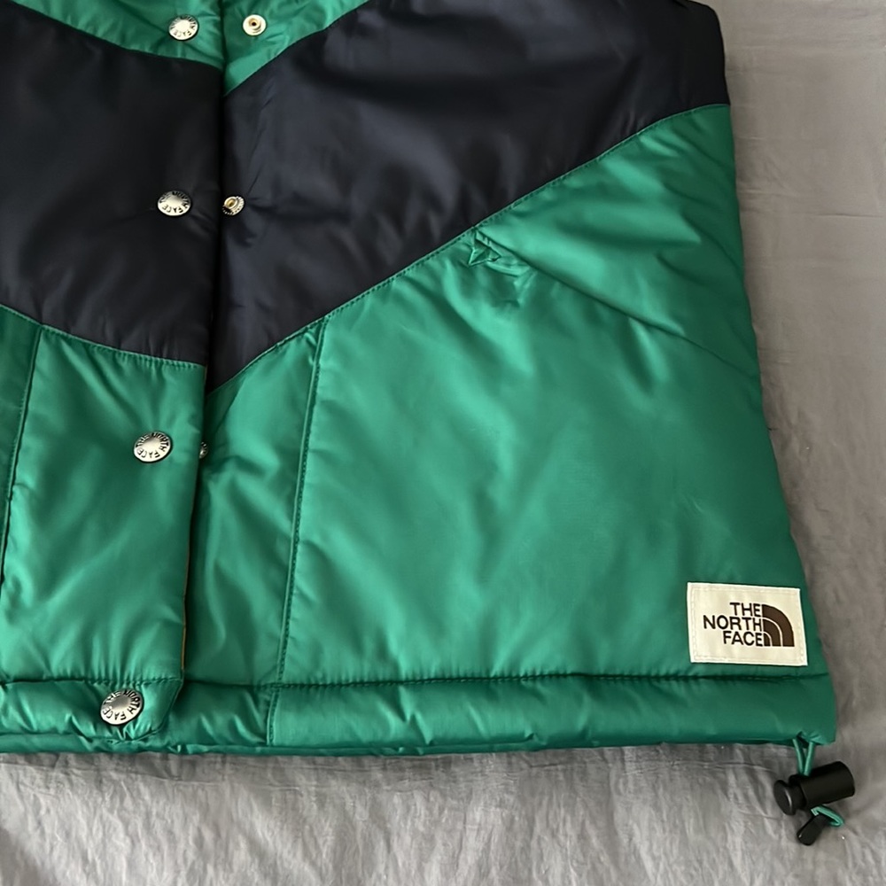 NORTH FACE WOMENS EVERGREEN VEST S - Picture 6 of 11